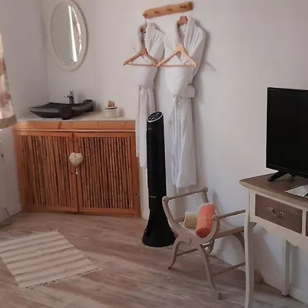 Le Et Le De Valiere Piscine Et Spas Prázdninový dům *