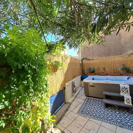 Le Et Le De Valiere Piscine Et Spas *